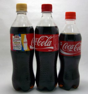 台湾みやげのコカコーラと日本のコカコーラ